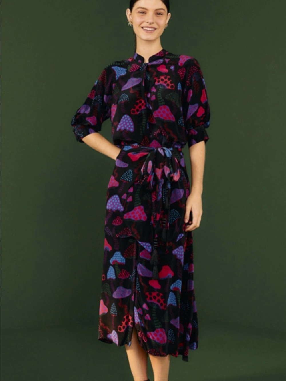 FARM Rio NWT Neon Mushroom midi dress with sash. Hard to find